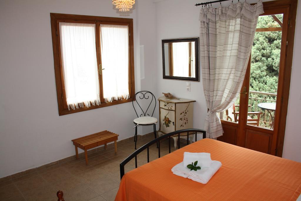 Amorani Studios Batsi  Luaran gambar